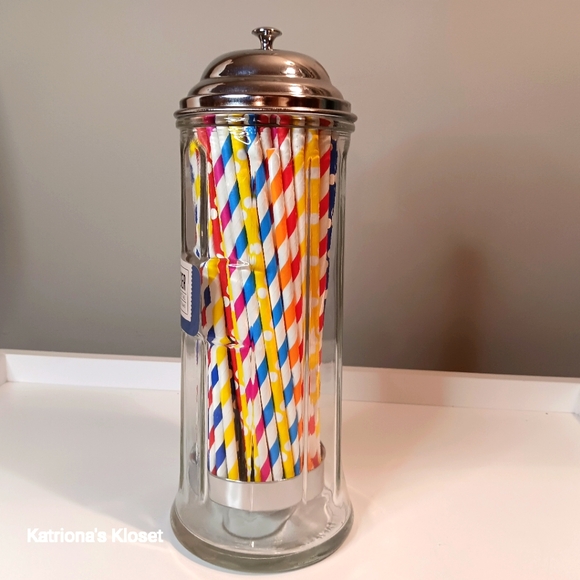 Retro Style Straw Dispenser With Retro Paper Straws - Picture 3 of 7
